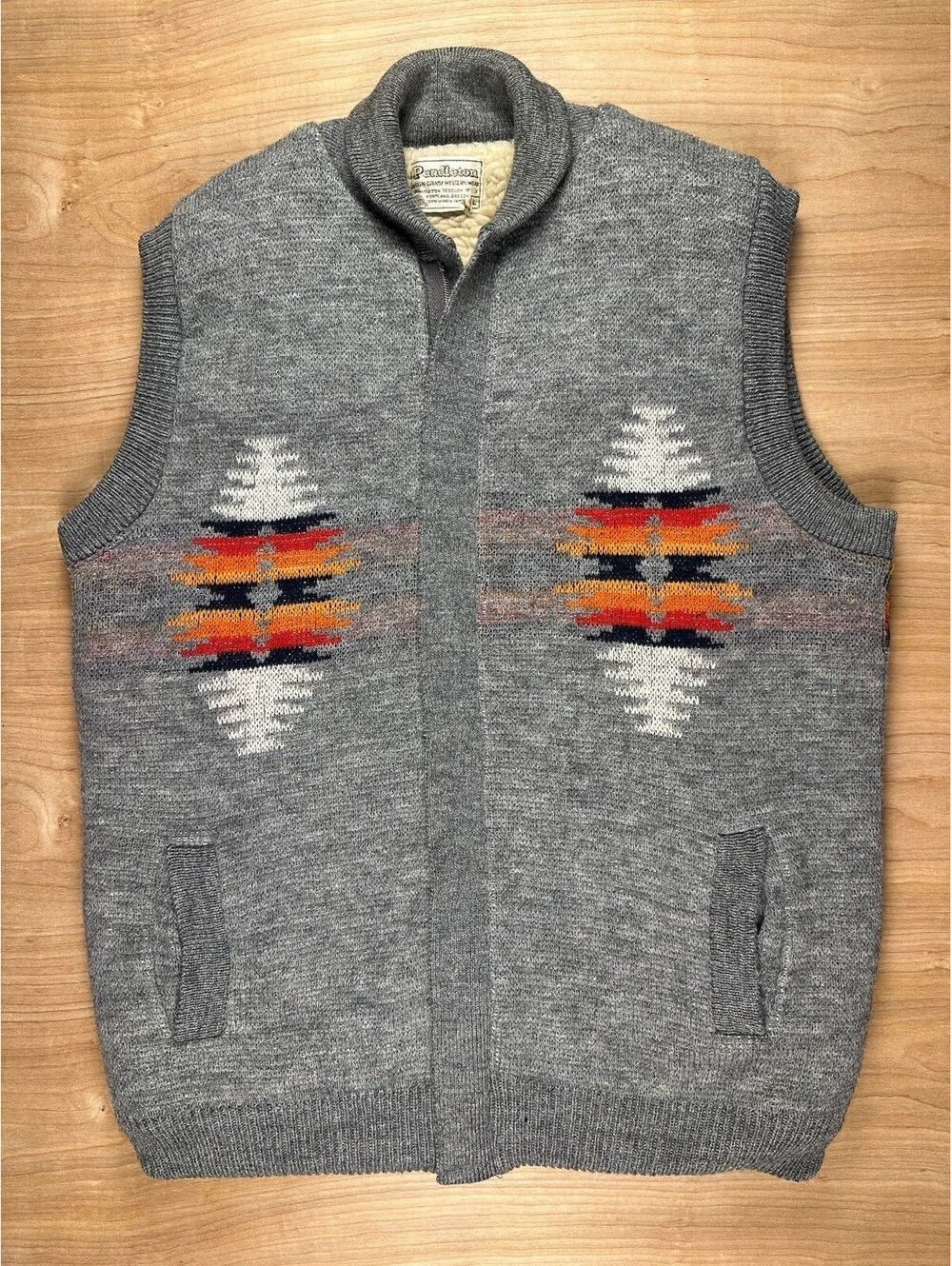 Vintage 70s Pendleton vest large southwestern 100% virgin wool sherpa knit rare